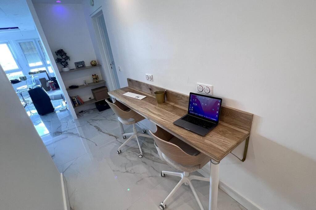 Nice Apartment With Amazing View Of Paris + Parking ภายนอก รูปภาพ